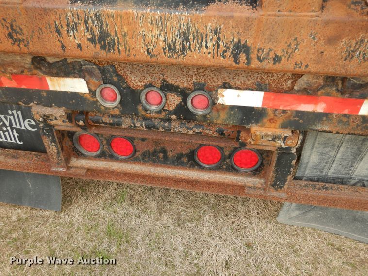 image for item DK1828 2009 Neville FL13  end dump pup trailer