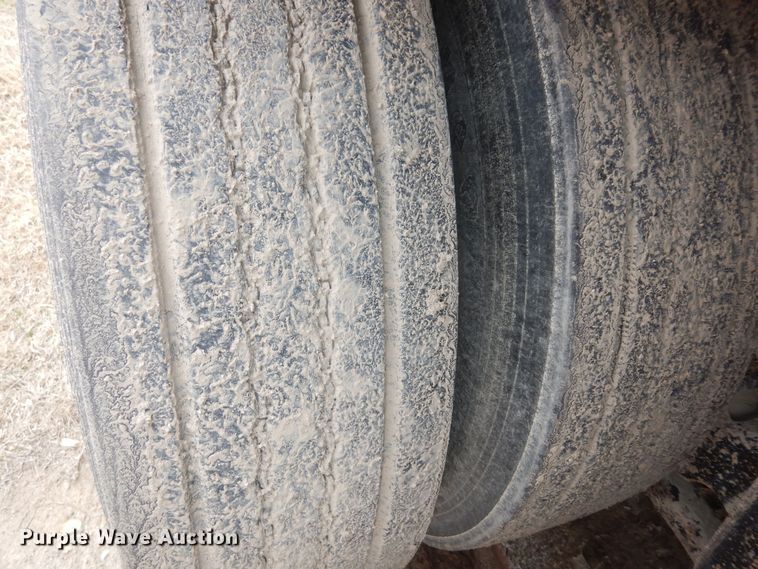 image for item DK1828 2009 Neville FL13  end dump pup trailer