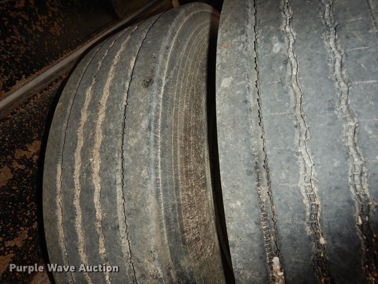 image for item DK1830 2009 Neville FL13  end dump pup trailer