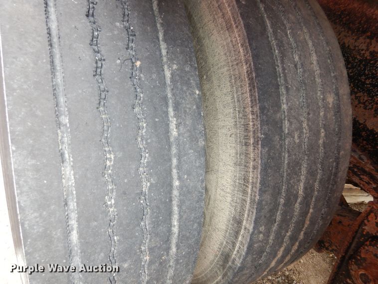 image for item DK1830 2009 Neville FL13  end dump pup trailer