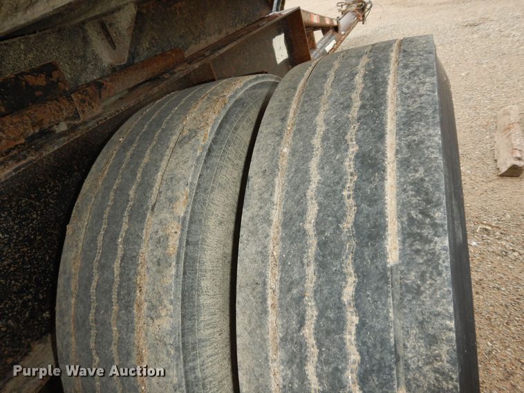 image for item DK1830 2009 Neville FL13  end dump pup trailer