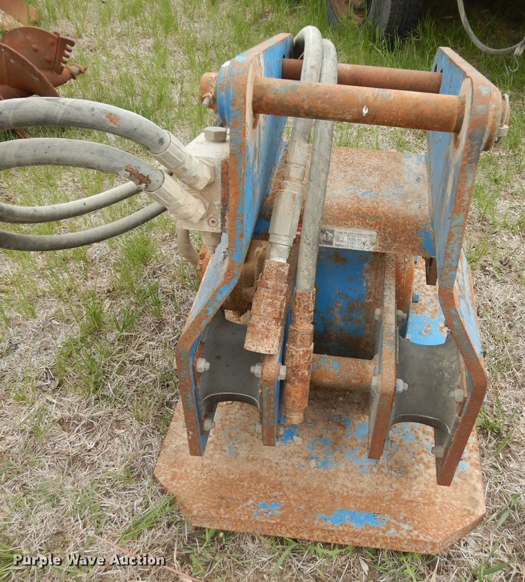 image for item DK1834 Okada OAC200  plate compactor