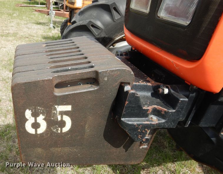 image for item DK1840 2005 AGCO RT100  MFWD tractor