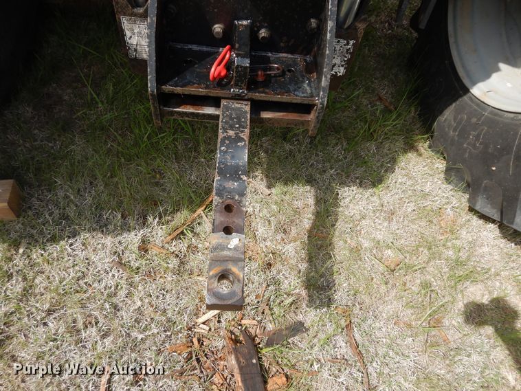 image for item DK1840 2005 AGCO RT100  MFWD tractor