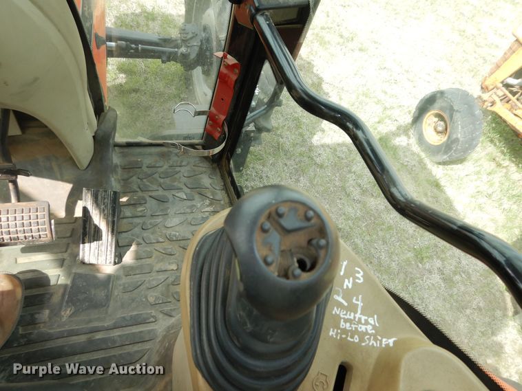 image for item DK1840 2005 AGCO RT100  MFWD tractor