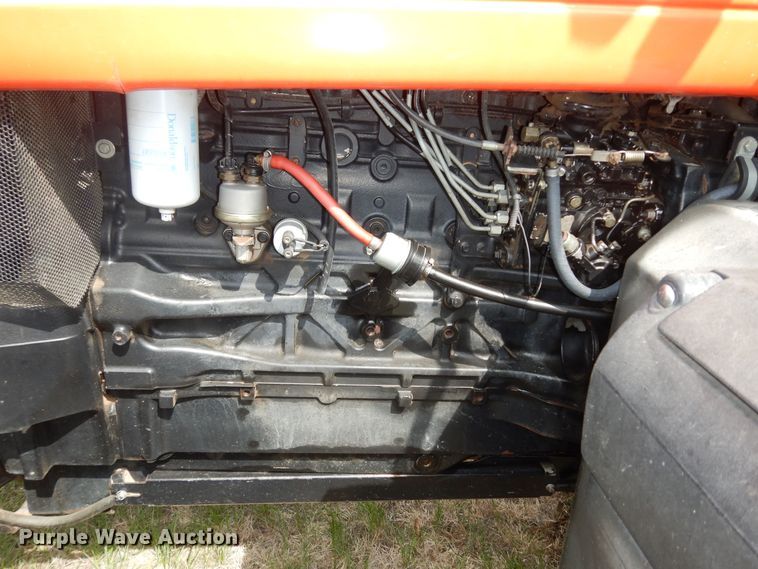 image for item DK1840 2005 AGCO RT100  MFWD tractor