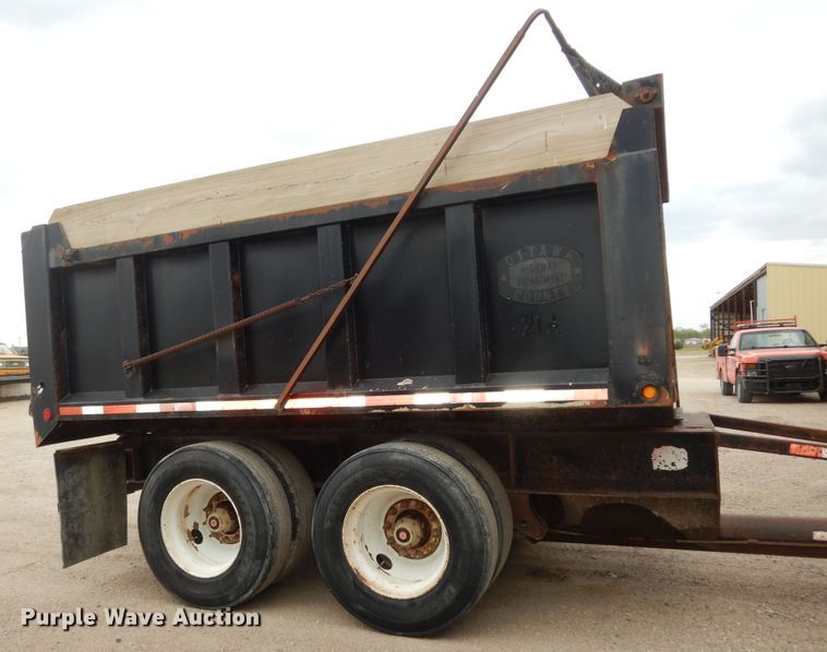 image for item DK1842 2009 Neville FL13  end dump pup trailer