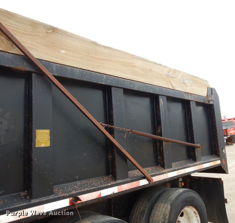 image for item DK1842 2009 Neville FL13  end dump pup trailer