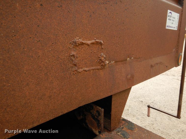 image for item DK1842 2009 Neville FL13  end dump pup trailer