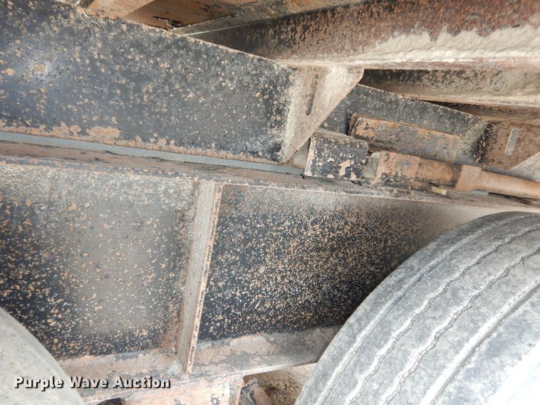 image for item DK1842 2009 Neville FL13  end dump pup trailer