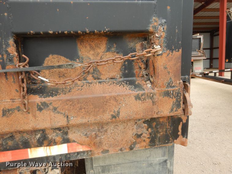 image for item DK1842 2009 Neville FL13  end dump pup trailer