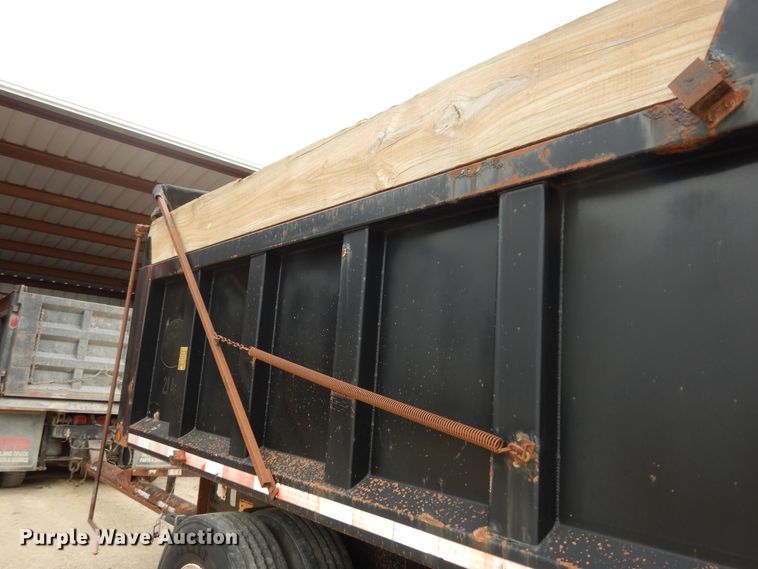 image for item DK1842 2009 Neville FL13  end dump pup trailer