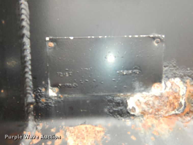 image for item DK1842 2009 Neville FL13  end dump pup trailer