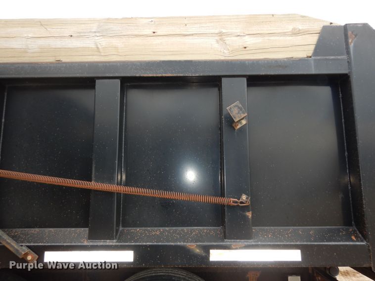 image for item DK1843 2009 Neville FL13  end dump pup trailer