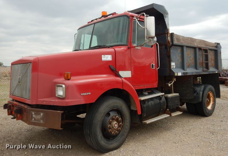 image for item DK1844 1996 Volvo WG  dump truck
