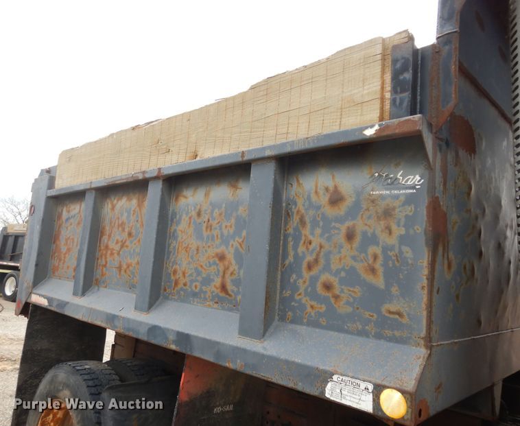 image for item DK1844 1996 Volvo WG  dump truck