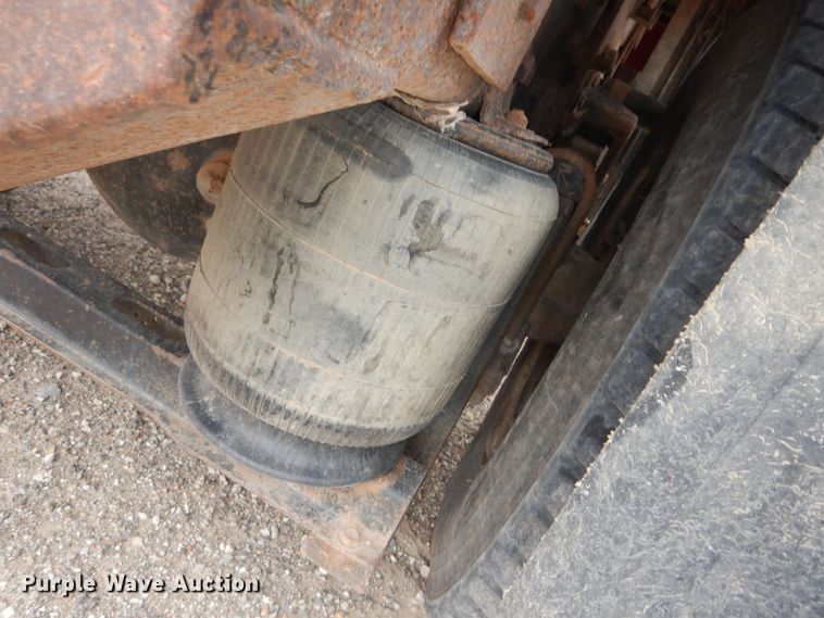 image for item DK1844 1996 Volvo WG  dump truck