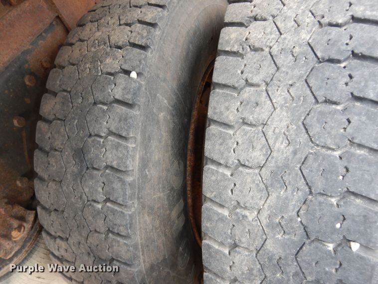 image for item DK1844 1996 Volvo WG  dump truck