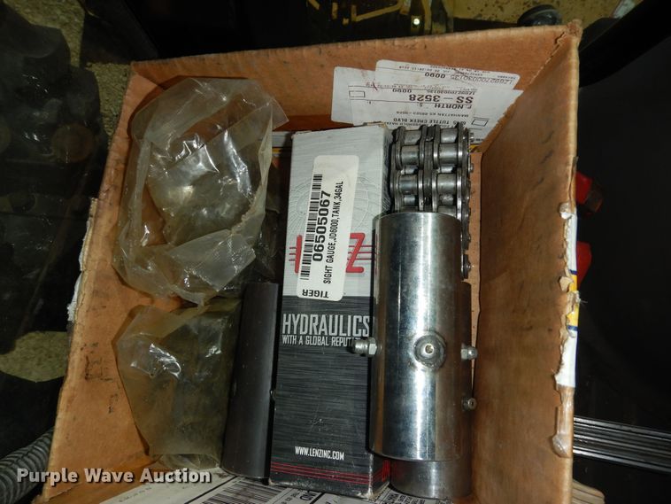 image for item DK1845 Case IH Maxxum 110  MFWD tractor