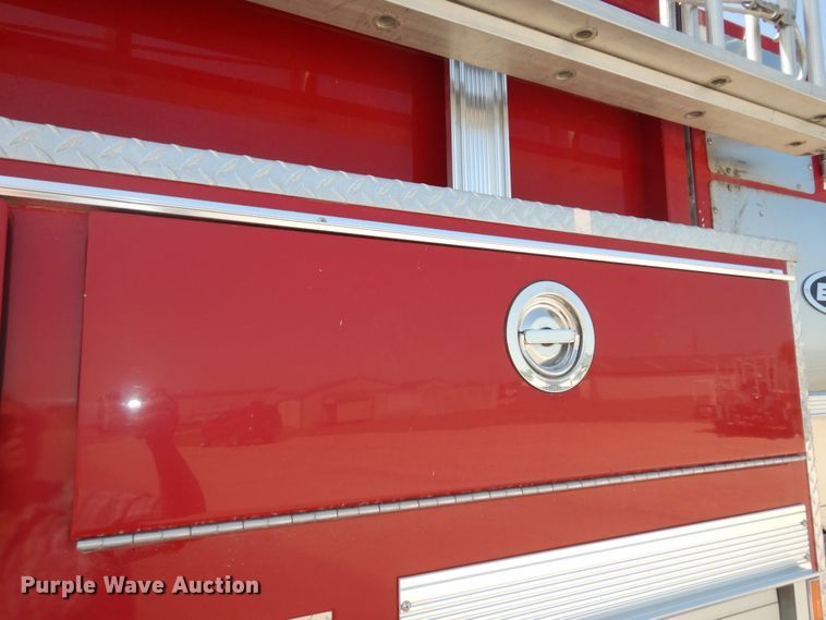 image for item DK1852 1995 Freightliner FL80  pumper fire truck