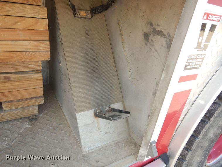 image for item DK1852 1995 Freightliner FL80  pumper fire truck