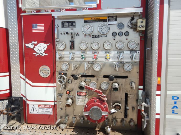 image for item DK1852 1995 Freightliner FL80  pumper fire truck