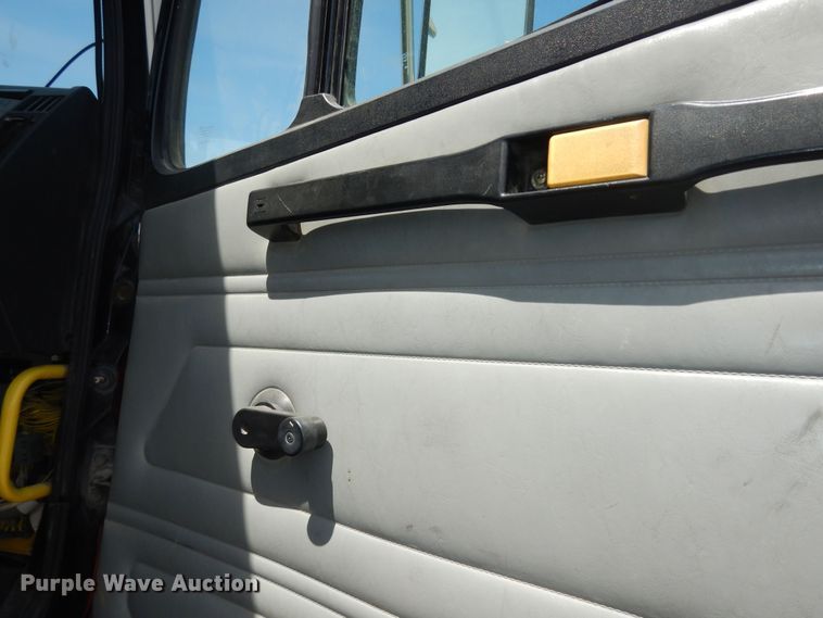 image for item DK1852 1995 Freightliner FL80  pumper fire truck