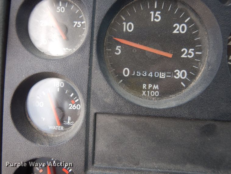 image for item DK1852 1995 Freightliner FL80  pumper fire truck