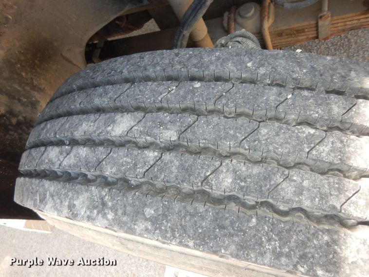 image for item DK1852 1995 Freightliner FL80  pumper fire truck