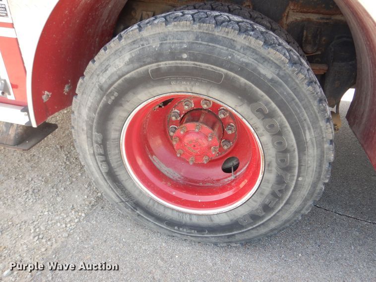 image for item DK1852 1995 Freightliner FL80  pumper fire truck