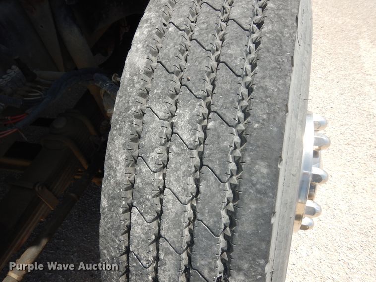 image for item DK1852 1995 Freightliner FL80  pumper fire truck