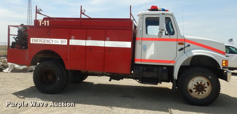 image for item DK1853 1993 International 4900  tanker fire truck