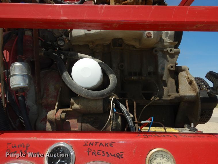 image for item DK1853 1993 International 4900  tanker fire truck