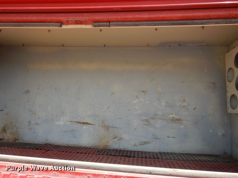 image for item DK1853 1993 International 4900  tanker fire truck