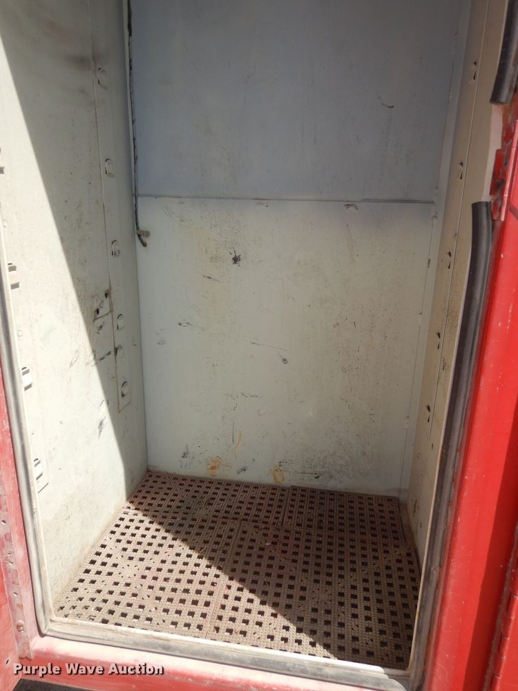 image for item DK1853 1993 International 4900  tanker fire truck