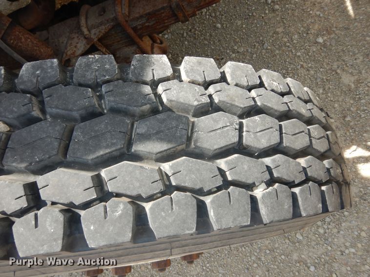 image for item DK1853 1993 International 4900  tanker fire truck