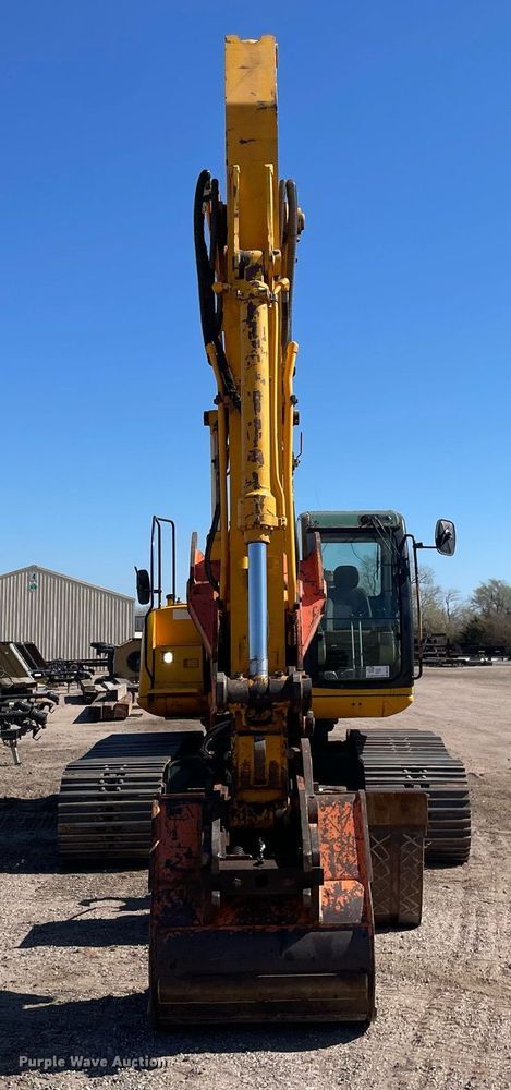 image for item DK7372 2004 JCB JS220  excavator