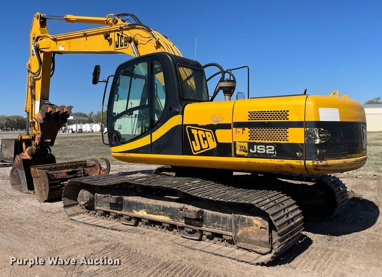 image for item DK7372 2004 JCB JS220  excavator