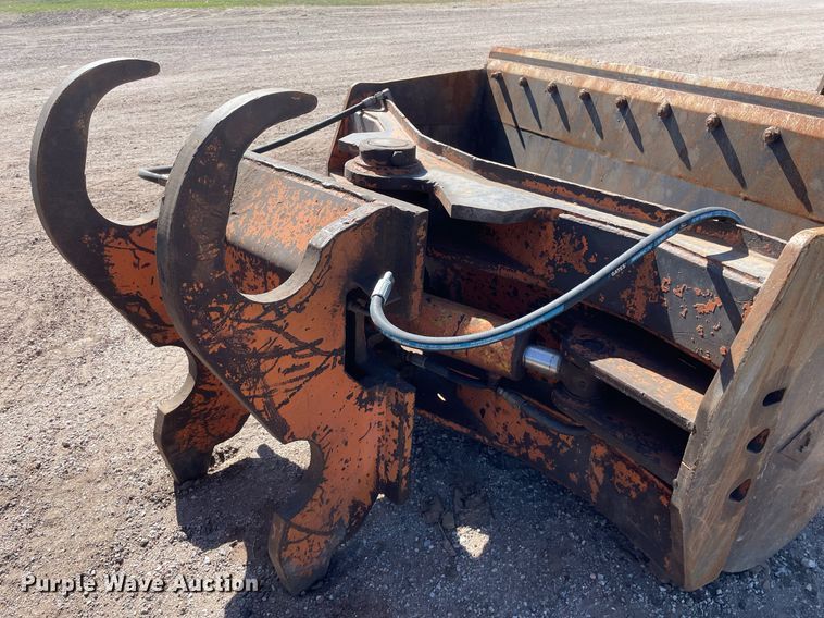 image for item DK7372 2004 JCB JS220  excavator