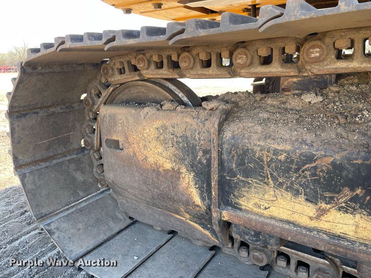 image for item DK7372 2004 JCB JS220  excavator