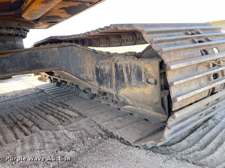 image for item DK7372 2004 JCB JS220  excavator