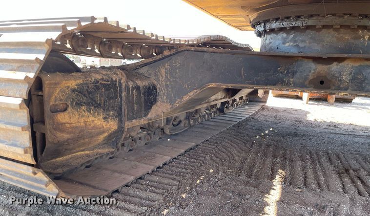 image for item DK7372 2004 JCB JS220  excavator