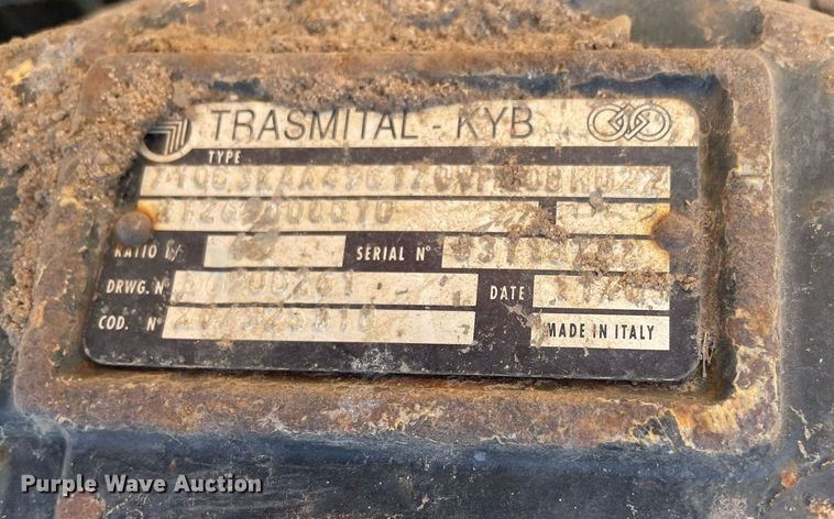 image for item DK7372 2004 JCB JS220  excavator