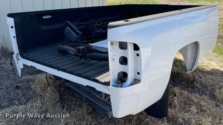 image for item DK7409 2009 Chevrolet Silverado 2500HD  pickup bed