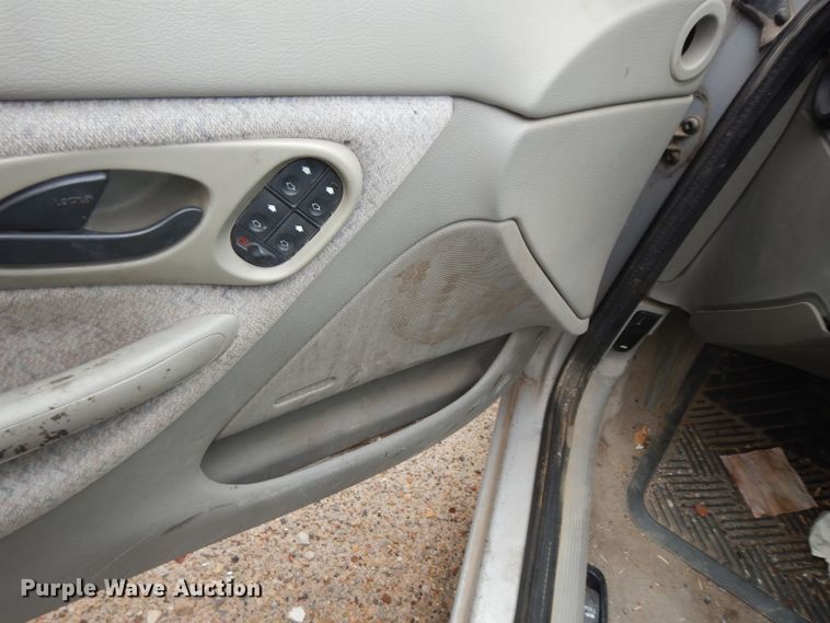 image for item DK7655 1998 Ford Contour SE