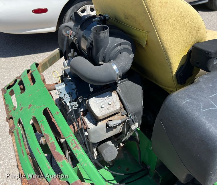 image for item DN4597 John Deere ZTrak 757  ZTR lawn mower