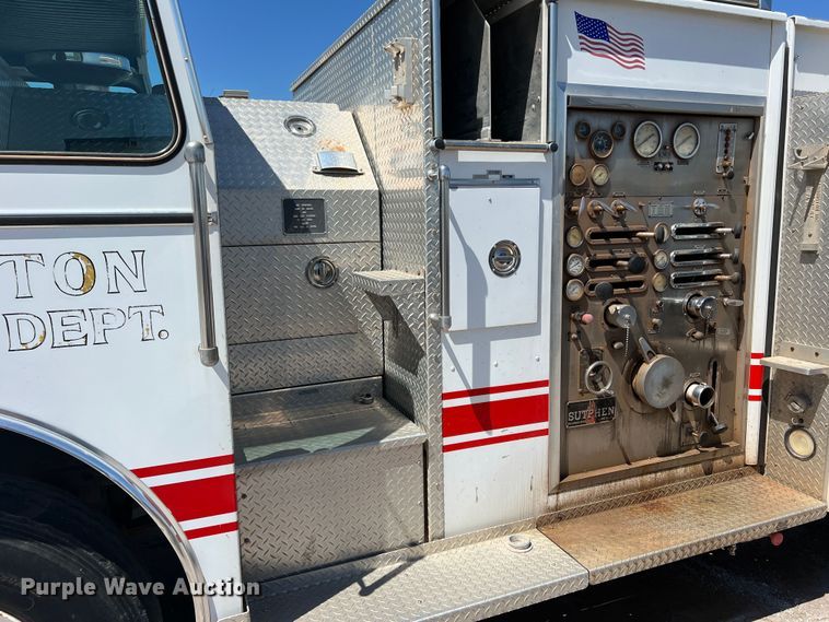 image for item DN4607 1988 Sutphen CF1500L  pumper fire truck