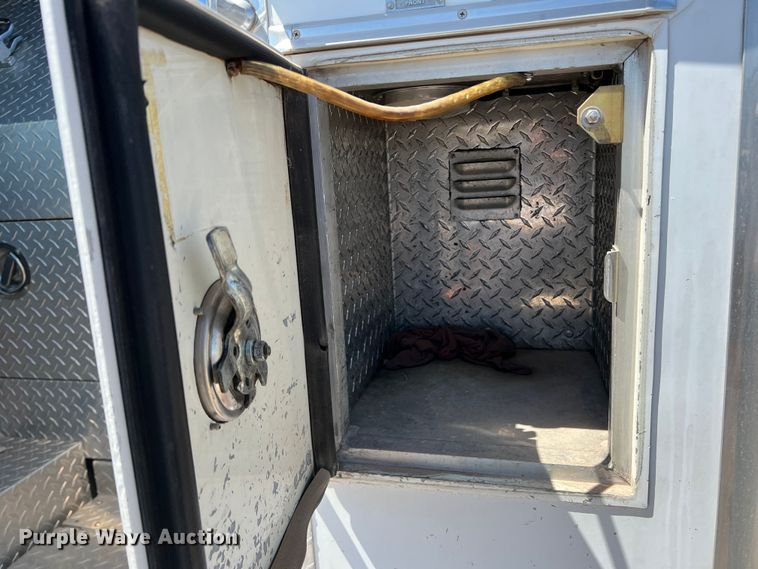 image for item DN4607 1988 Sutphen CF1500L  pumper fire truck