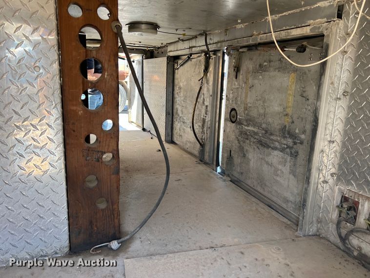 image for item DN4607 1988 Sutphen CF1500L  pumper fire truck