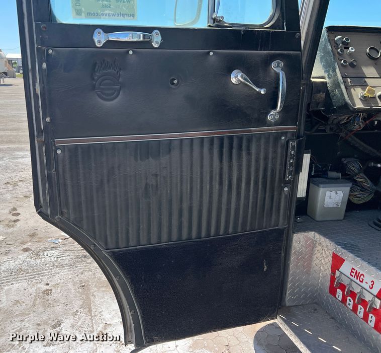 image for item DN4607 1988 Sutphen CF1500L  pumper fire truck